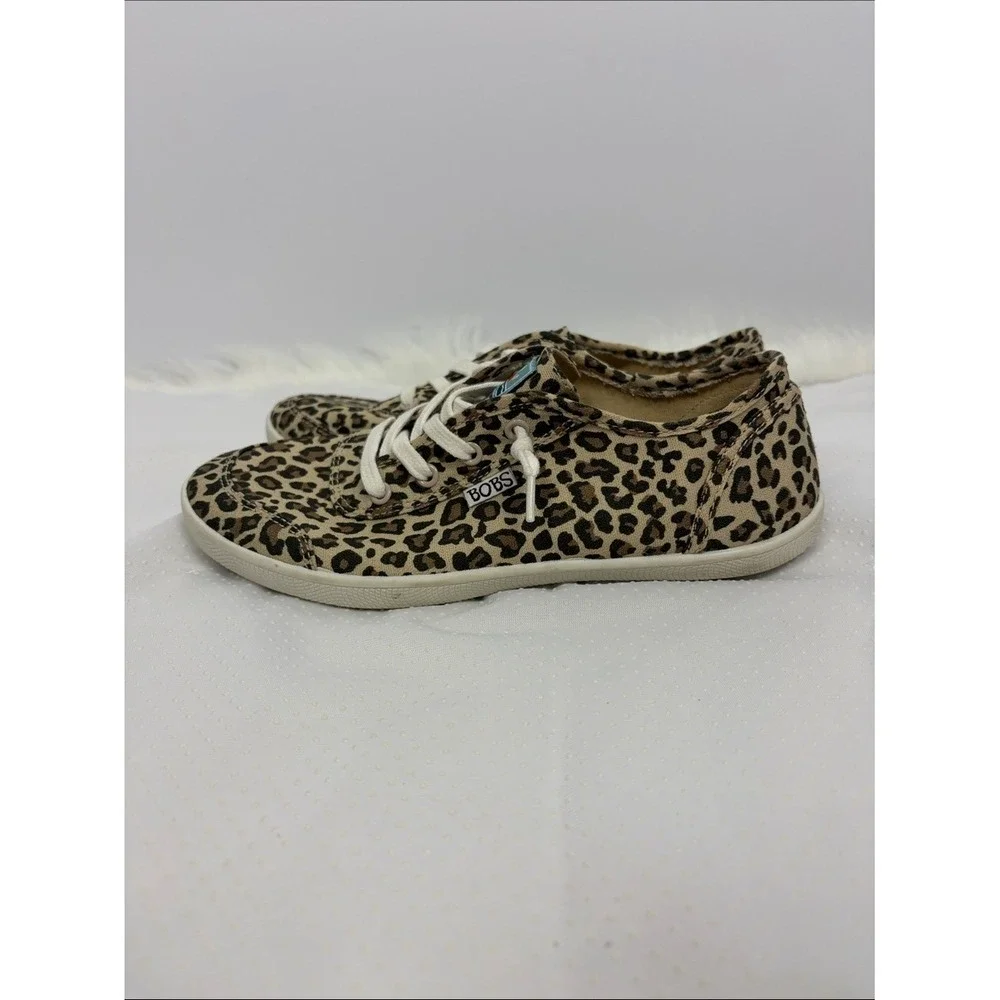 Skechers BOBS Leopard Print Memory Foam Lace Up Sneakers Women's 7.5